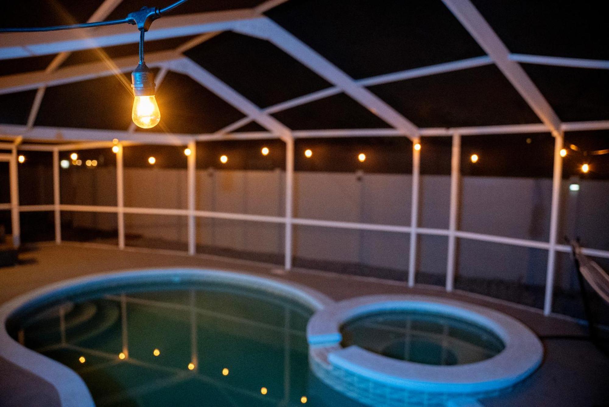 Stunning Modern Home In Tampa With Pool - Just 5 Minutes From Airport! Exterior foto
