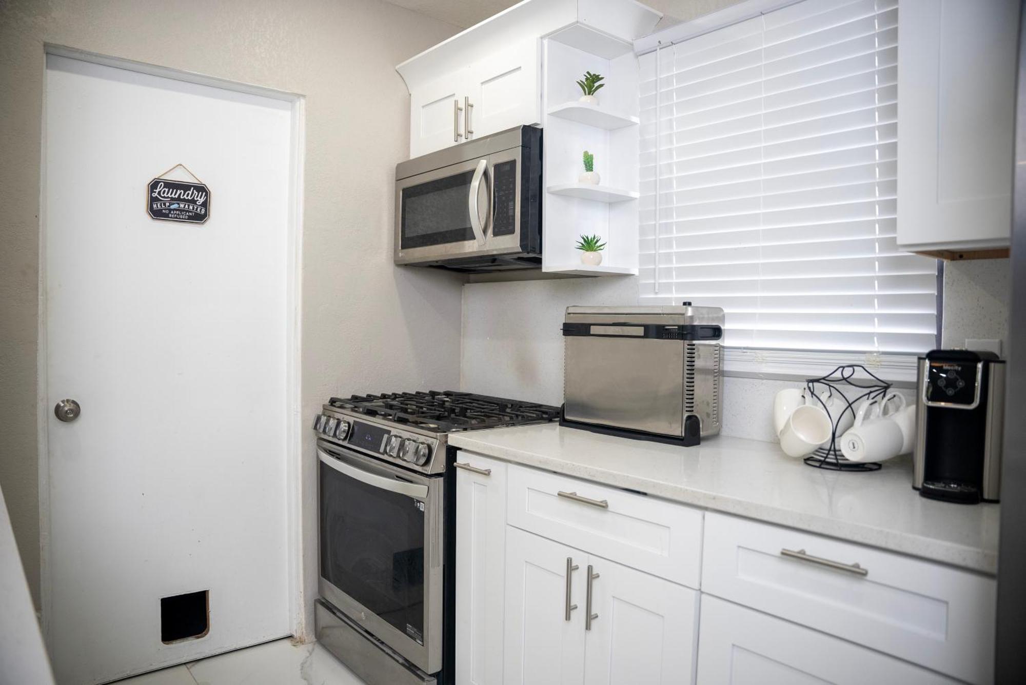 Stunning Modern Home In Tampa With Pool - Just 5 Minutes From Airport! Exterior foto