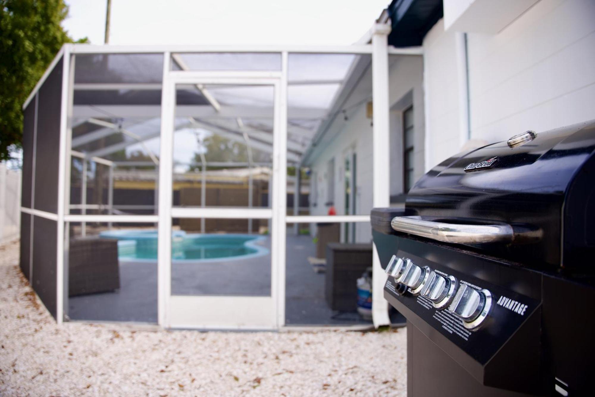 Stunning Modern Home In Tampa With Pool - Just 5 Minutes From Airport! Exterior foto