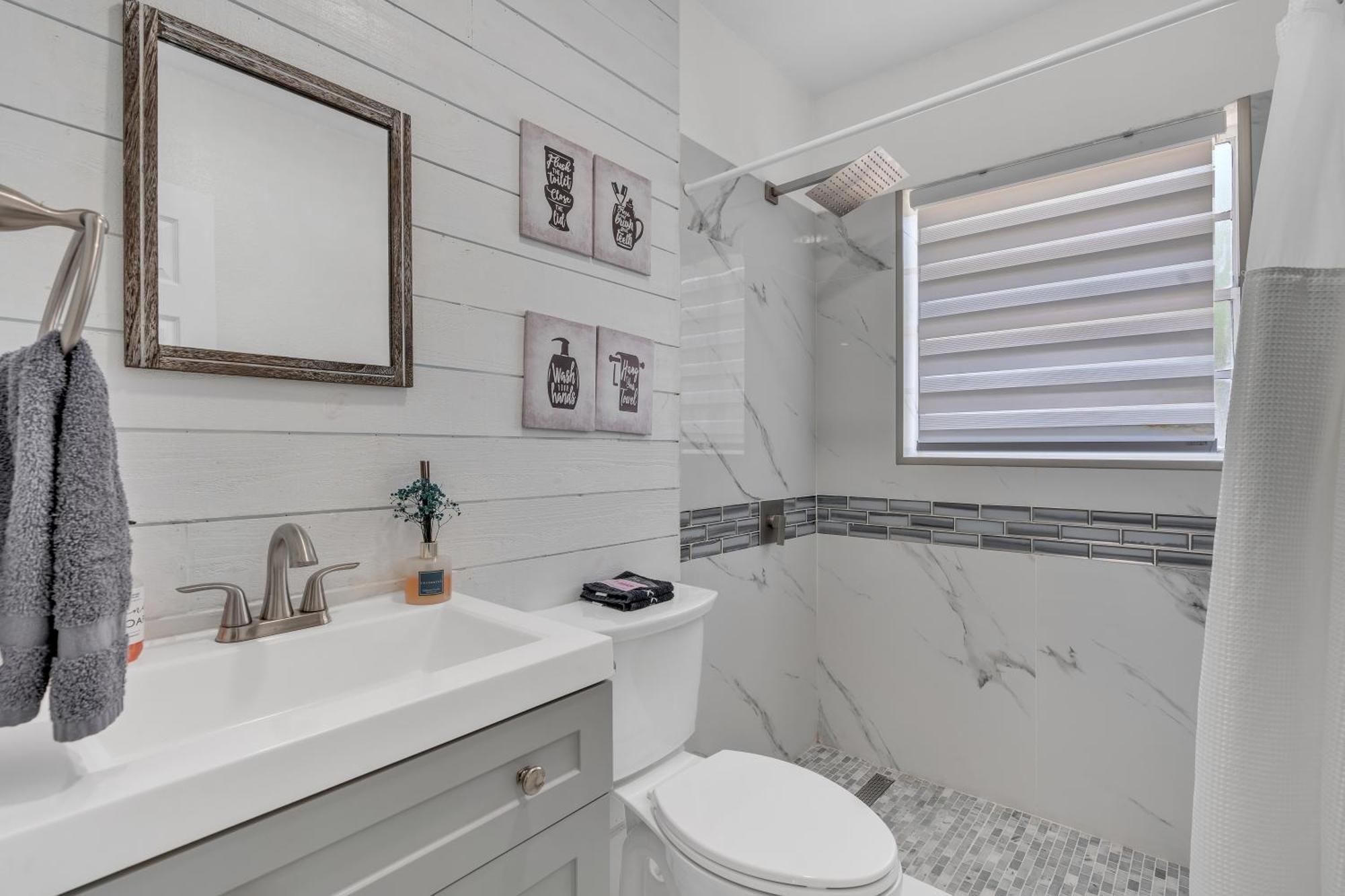 Stunning Modern Home In Tampa With Pool - Just 5 Minutes From Airport! Exterior foto